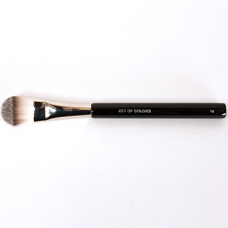 Art of Colors Foundation brush 12